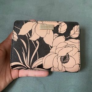 Kate Spade NY Wallet Floral Print